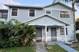 10520 NW 6th St, Pembroke Pines, FL 33026 - Photo 1