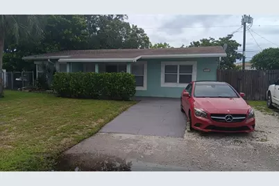 2721 NE 7th Terrace, Pompano Beach, FL 33064 - Photo 1