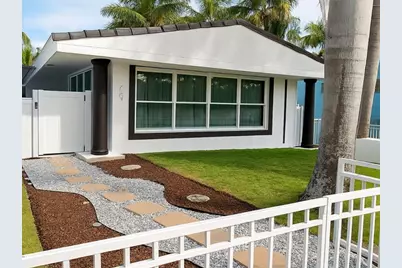 751  Hollywood Blvd, Hollywood, FL 33019 - Photo 1