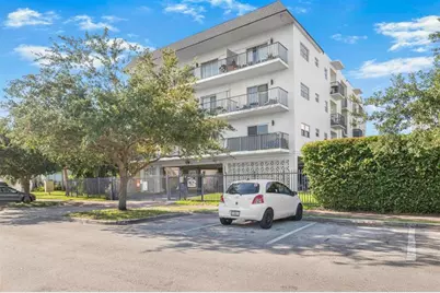 1960  Marseille Dr, Miami Beach, FL 33141 - Photo 1