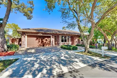 49 SE 6th St, Dania Beach, FL 33004 - Photo 1