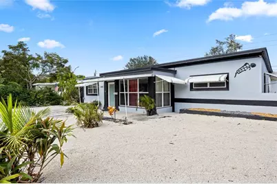 1525 NE 160th St, North Miami Beach, FL 33162 - Photo 1