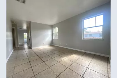 200 SW 11th Ave, Unit #5, Fort Lauderdale, FL 33312 - Photo 1