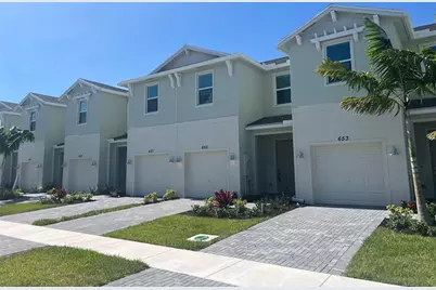 655 SE Lake Falls St, Port Saint Lucie, FL 34984 - Photo 1