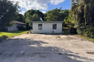 607 NW 15th Ave, Pompano Beach, FL 33069 - Photo 1