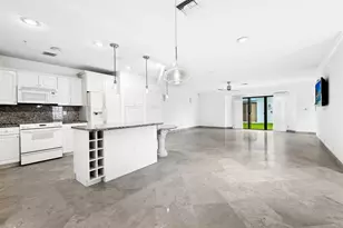 1260 N Riverside Dr, Pompano Beach, FL 33062 - Photo 1