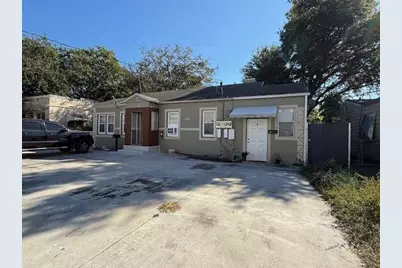 820 NE 86th St, Miami, FL 33138 - Photo 1