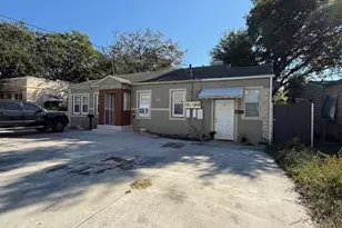 820 NE 86th St, Miami, FL 33138 - Photo 1