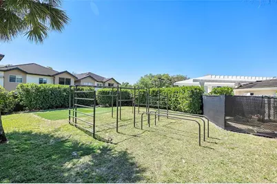 9914 NW 56th Pl, Coral Springs, FL 33076 - Photo 17