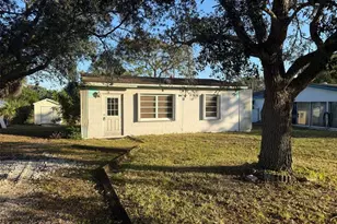 332 24th Pl, Vero Beach, FL 32962 - Photo 1