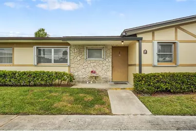 2769  Ashley Dr West, Unit #Unit F, West Palm Beach, FL 33415 - Photo 1