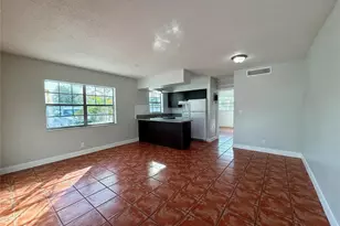 874 SW 10th Dr, Pompano Beach, FL 33060 - Photo 1