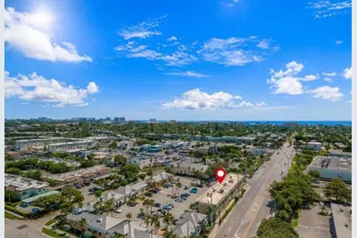 665 SE 10th St, Deerfield Beach, FL 33441 - Photo 1