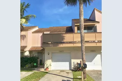 831 NW 81st Way, Unit #7, Plantation, FL 33324 - Photo 1