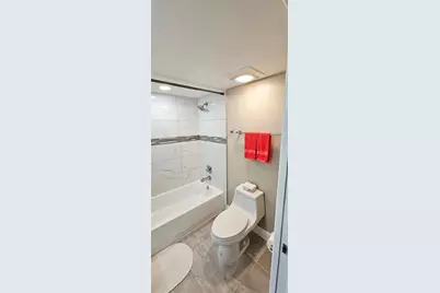 7904  Sonoma Springs Cir, Unit #206, Lake Worth, FL 33463 - Photo 23