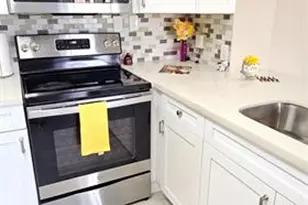 7904 Sonoma Springs Cir, Lake Worth, FL 33463 - Photo 5