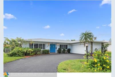 1550 SW 56th Ave - Photo 1
