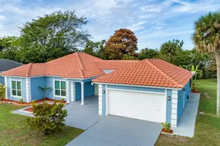 4601 Queen Palm Ln, Tamarac, FL 33319 - Photo 1