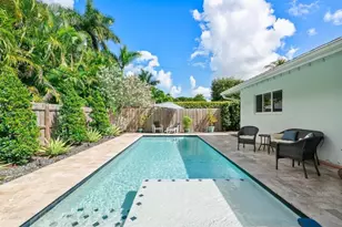 401 NW 21st St, Wilton Manors, FL 33311 - Photo 1