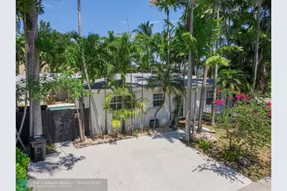 1400 NE 4th Ct, Unit #3, Fort Lauderdale, FL 33301 - Photo 1