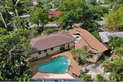 1109 NE 16th Pl, Fort Lauderdale, FL 33305 - Photo 1