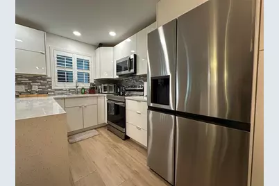 2860 NE 14th St Causeway #105, Pompano Beach, FL 33062 - Photo 1