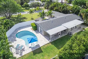 2714 Coral Shores Dr, Fort Lauderdale, FL 33306 - Photo 1