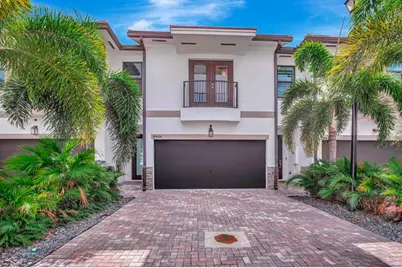 4444 E Aqua Bella Ln, Dania Beach, FL 33312 - Photo 1