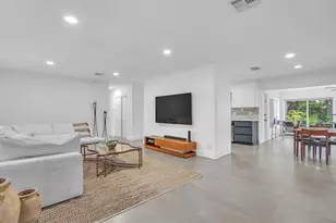 498 NE 5th Cir, Boca Raton, FL 33431 - Photo 1