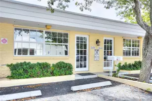 2450 NE 13th Ave, Wilton Manors, FL 33305 - Photo 1