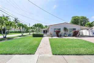 1150 Hayes St, Hollywood, FL 33019 - Photo 1