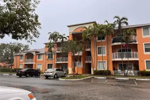 6928 SW 39th St, Fort Lauderdale, FL 33314 - Photo 1