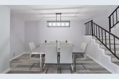 400  Commodore Dr, Unit #316, Plantation, FL 33325 - Photo 1