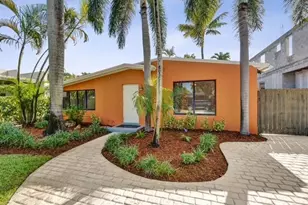 1632 NE 17th Ave, Fort Lauderdale, FL 33305 - Photo 1