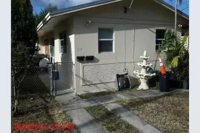 1518 NW 8th Ct, Fort Lauderdale, FL 33311 - Photo 1