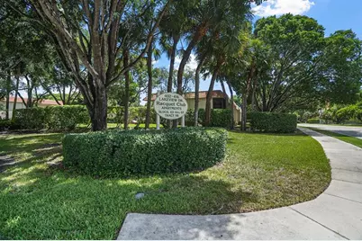 410  Lakeview Dr, Unit #104, Weston, FL 33326 - Photo 1