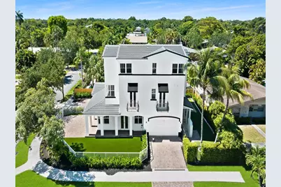 802 SW 13th Street, Fort Lauderdale, FL 33315 - Photo 1