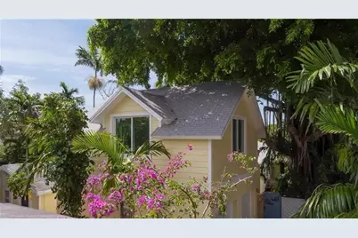 824 NE 17th Way, Fort Lauderdale, FL 33304 - Photo 1