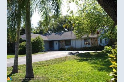 3600 SW 137th Ave - Photo 1