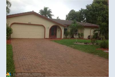 8568 NW 28th Ct - Photo 1