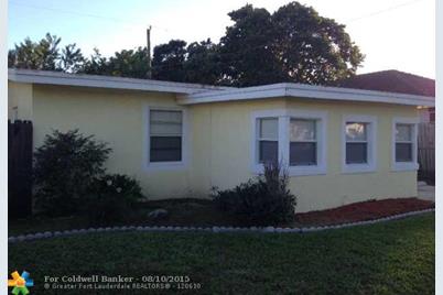 2840 NW 14th St - Photo 1