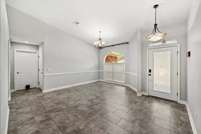 6677 Admiral Street, Navarre, FL 32566 - Photo 9