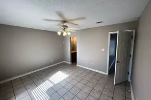 1888 Bayou Dr, Navarre, FL 32566 - Photo 3