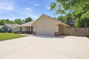 7285 Mossy Oaks Dr, Navarre, FL 32566 - Photo 3