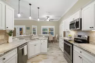 7285 Mossy Oaks Dr, Navarre, FL 32566 - Photo 11