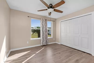 2227 Parker Place Court, Navarre, FL 32566 - Photo 5