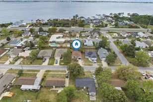 811 Boulevard De L'Orleans, Mary Esther, FL 32569 - Photo 37