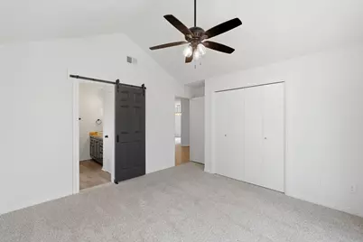 811 Boulevard De L'orleans, Mary Esther, FL 32569 - Photo 21