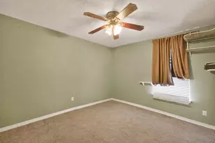 4977 Spencer Oaks Blvd, Pace, FL 32571 - Photo 23