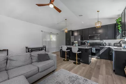 208 E Yonge Street E, Pensacola, FL 32503 - Photo 3